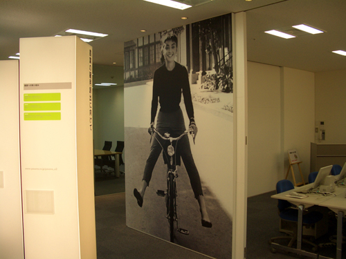 壁面グラフィック3